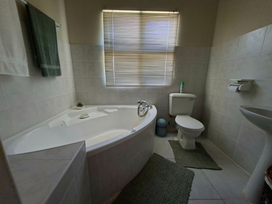 3 Bedroom Property for Sale in Klawer Western Cape